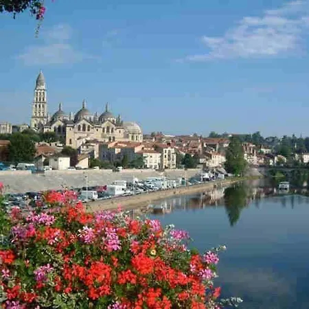 Magnifique Refait A Neuf,clim,centre * 페리괴